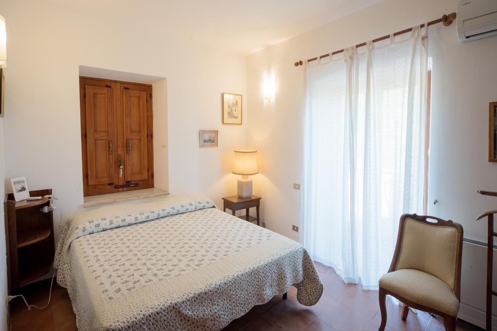 The Clock Borgo Gallodoro Holiday home *