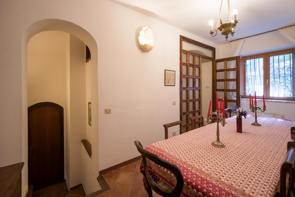 The Clock Borgo Gallodoro Holiday home